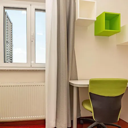 4 Bedroom Stunning In Casa de Férias *