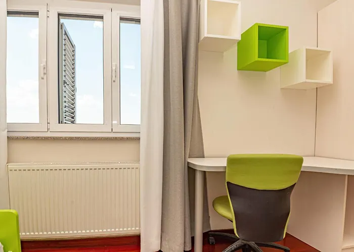 4 Bedroom Stunning In Casa de Férias *