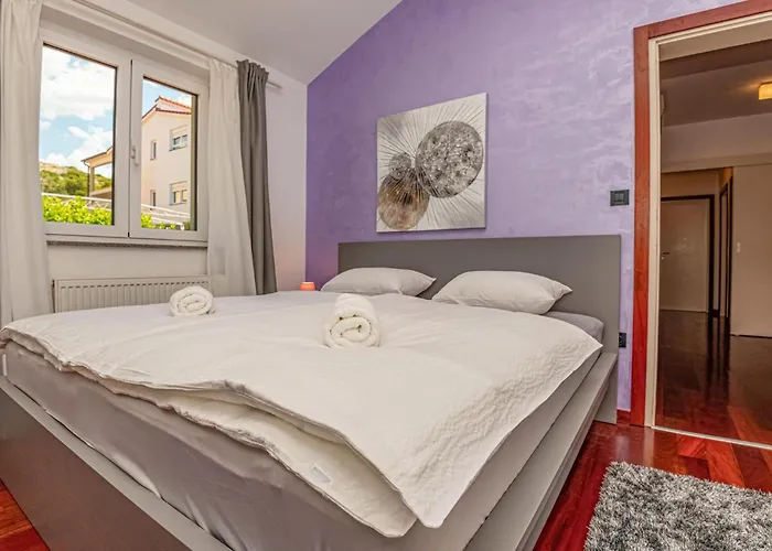 4 Bedroom Stunning In